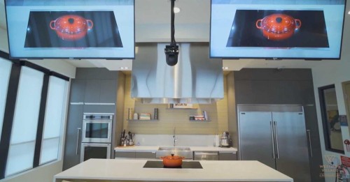 124 Mahogany Centre Se, Calgary, AB - Indoor Photo Showing Kitchen With Upgraded Kitchen