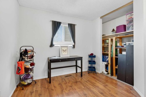 20 Martinview Road Ne, Calgary, AB - Indoor