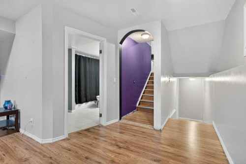 20 Martinview Road Ne, Calgary, AB - Indoor Photo Showing Other Room