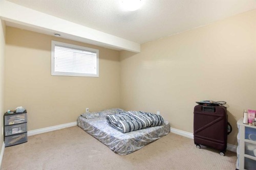 169 Taralake Manor Ne, Calgary, AB - Indoor Photo Showing Bedroom