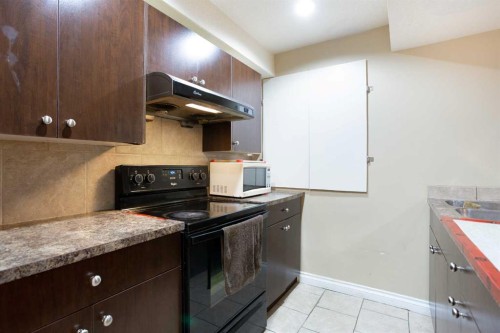 169 Taralake Manor Ne, Calgary, AB - Indoor Photo Showing Kitchen