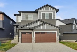 49 Waterford Crescent  Chestermere, AB T1X 2V1