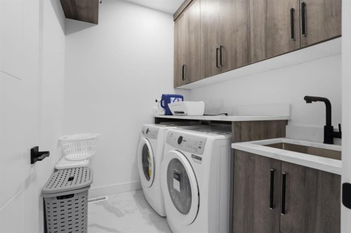 49 Waterford Crescent, Chestermere, AB - Indoor Photo Showing Laundry Room