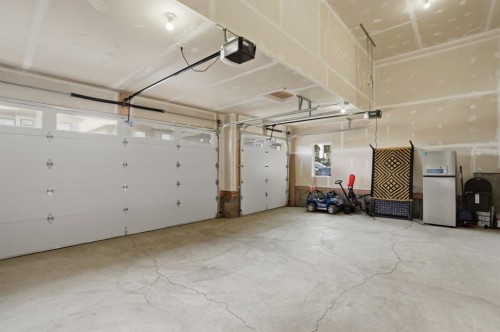 49 Waterford Crescent, Chestermere, AB - Indoor Photo Showing Garage