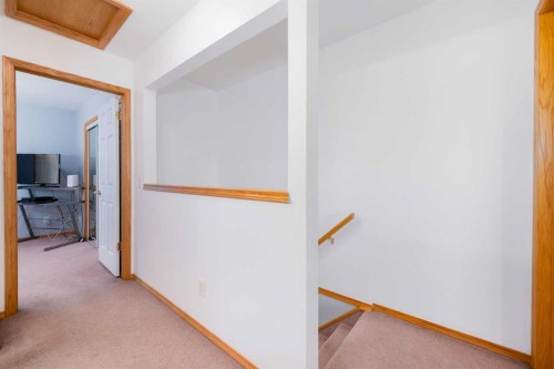 13-204 Strathaven Drive, Strathmore, AB - Indoor Photo Showing Other Room