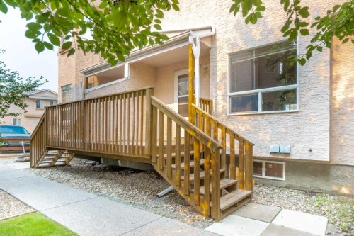 13-204 Strathaven Drive, Strathmore, AB - Outdoor With Exterior