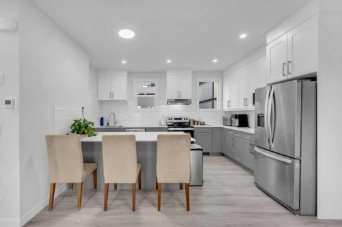 214 Corner Meadows Square, Calgary, AB - Indoor Photo Showing Kitchen With Stainless Steel Kitchen With Upgraded Kitchen