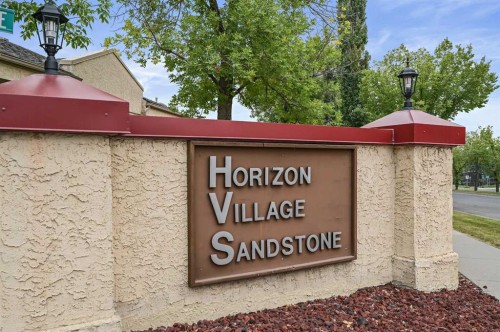 22 Sandarac Circle Nw, Calgary, AB - Outdoor