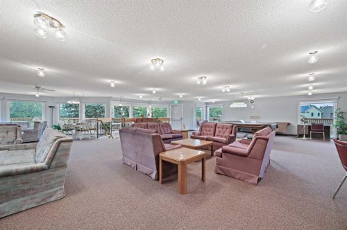22 Sandarac Circle Nw, Calgary, AB - Indoor