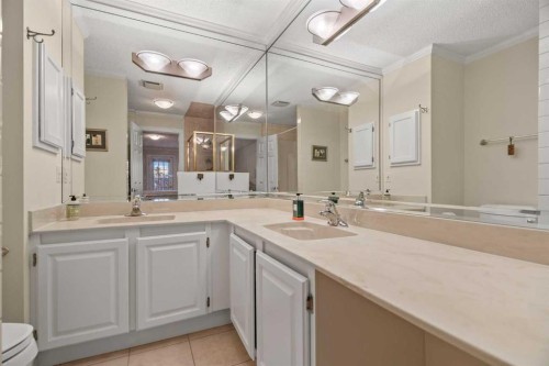 6-1220 Prominence Way Sw, Calgary, AB - Indoor Photo Showing Bathroom