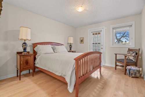 6-1220 Prominence Way Sw, Calgary, AB - Indoor Photo Showing Bedroom
