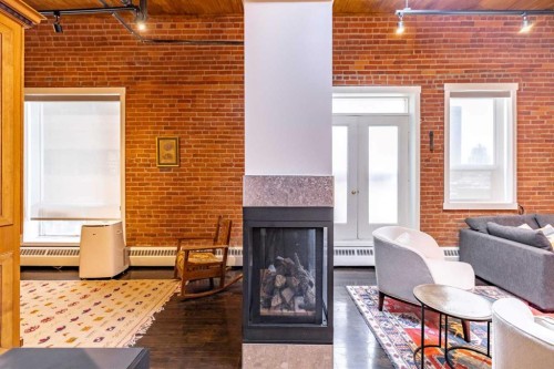 505-535 10 Avenue Sw, Calgary, AB - Indoor With Fireplace