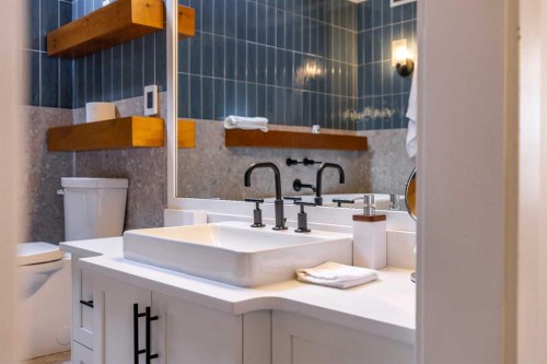 505-535 10 Avenue Sw, Calgary, AB - Indoor Photo Showing Bathroom