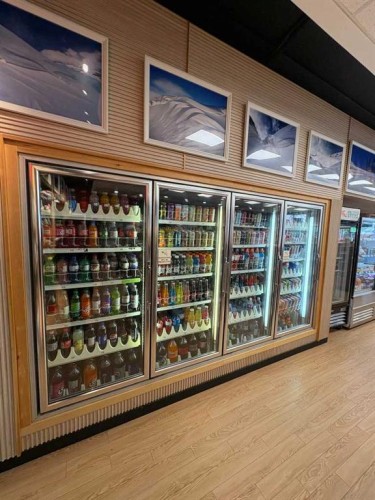 0002 2A Highway, Ponoka, AB 