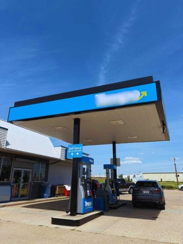 0002 2A Highway, Ponoka, AB 