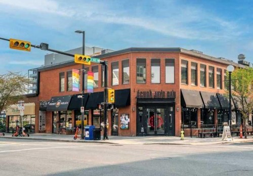 320 15 Street Nw, Calgary, AB - Outdoor