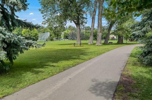 320 15 Street Nw, Calgary, AB - Outdoor