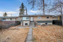 1527 52 Street SE Calgary, AB T2A 1T9
