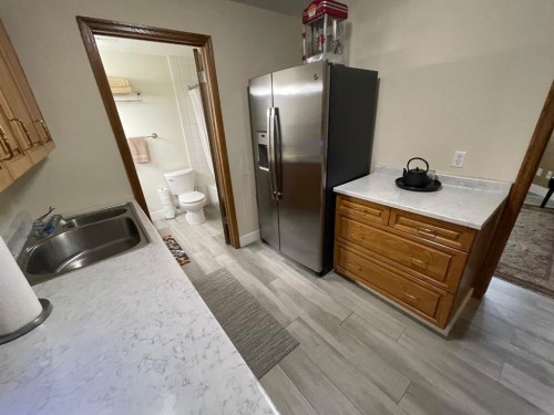 2 Richelieu Court Sw, Calgary, AB - Indoor