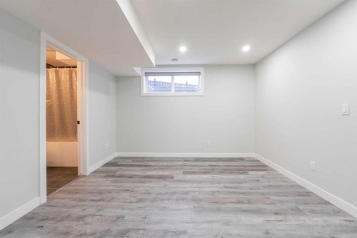 1153 Chinook Gate Bay Sw, Airdrie, AB - Indoor Photo Showing Basement