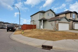 5934 Saddlehorn Drive NE Calgary, AB T3J 4M1