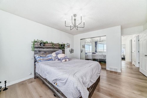 214 Coville Circle Ne, Calgary, AB - Indoor Photo Showing Bedroom
