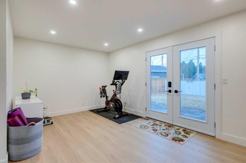 732 Lake Ontario Drive Se, Calgary, AB - Indoor Photo Showing Other Room