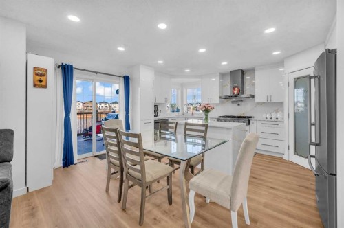 300 Taracove Estate Drive Ne, Calgary, AB - Indoor Photo Showing Dining Room