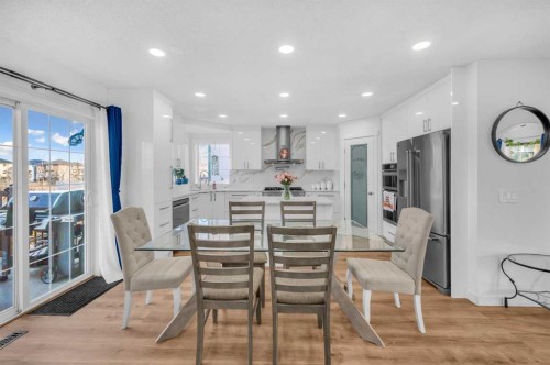 300 Taracove Estate Drive Ne, Calgary, AB - Indoor Photo Showing Dining Room