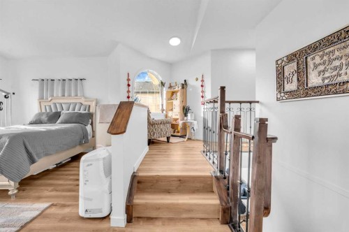 300 Taracove Estate Drive Ne, Calgary, AB - Indoor