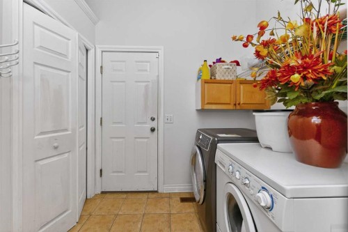 263 Citadel Meadow Grove Nw, Calgary, AB - Indoor Photo Showing Laundry Room