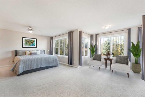 10 Tusslewood Heights Nw, Calgary, AB - Indoor Photo Showing Bedroom