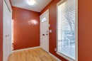 826 18 Avenue Nw, Calgary, AB  - Indoor Photo Showing Other Room 