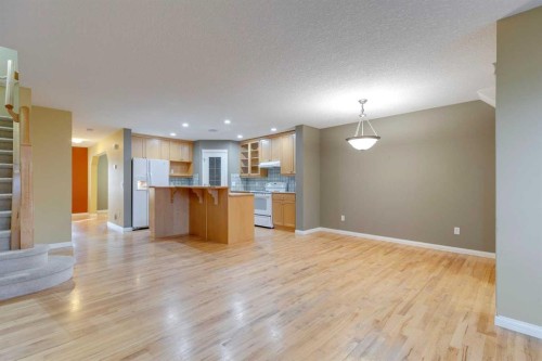 826 18 Avenue Nw, Calgary, AB - Indoor