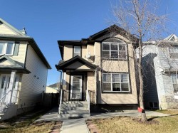 672 Taradale Drive NE Calgary, AB T3J 4W1