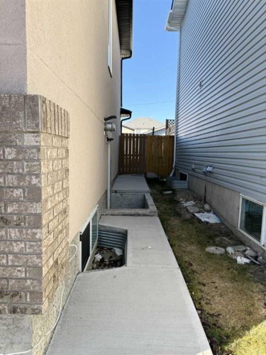 672 Taradale Drive Ne, Calgary, AB - Outdoor With Exterior