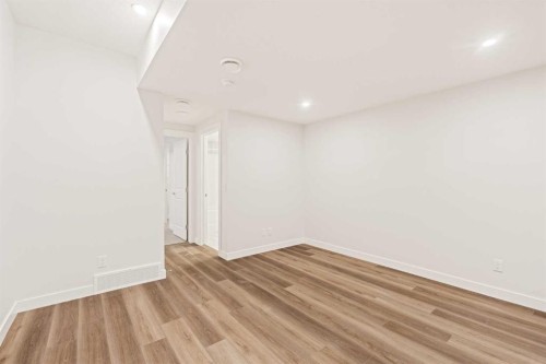 62 Setonvista Grove Se, Calgary, AB - Indoor Photo Showing Other Room