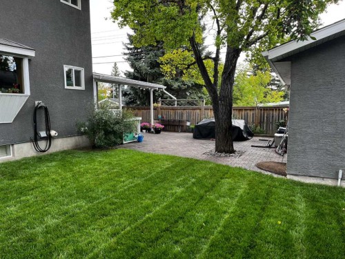 3111 Breen Crescent Nw, Calgary, AB - Outdoor