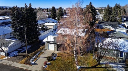 3111 Breen Crescent Nw, Calgary, AB - Outdoor