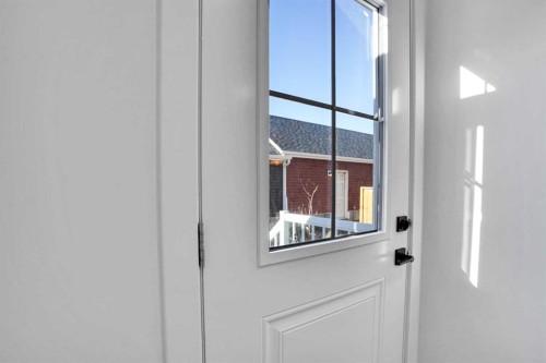 59 Baysprings Terrace Sw, Airdrie, AB - Indoor Photo Showing Other Room
