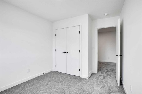 59 Baysprings Terrace Sw, Airdrie, AB - Indoor Photo Showing Other Room