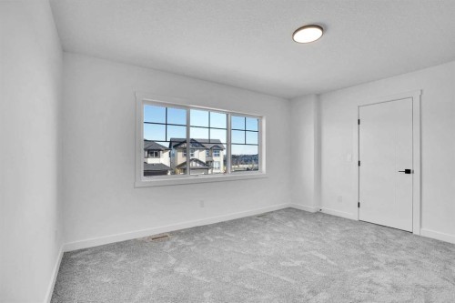 59 Baysprings Terrace Sw, Airdrie, AB - Indoor Photo Showing Other Room