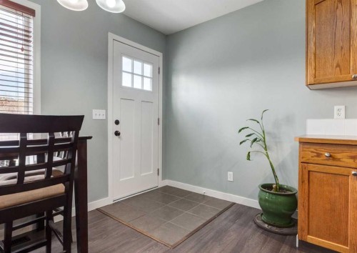 37 Cimarron Meadows Bay, Okotoks, AB - Indoor Photo Showing Other Room