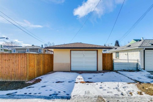 1228 Richland Road Ne, Calgary, AB - Outdoor With Exterior