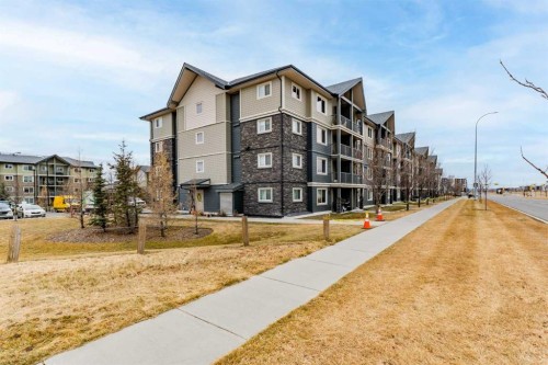3420-181 Skyview Ranch Manor Ne, Calgary, AB - Outdoor With Facade