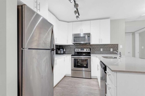 3420-181 Skyview Ranch Manor Ne, Calgary, AB - Indoor Photo Showing Kitchen With Stainless Steel Kitchen With Upgraded Kitchen