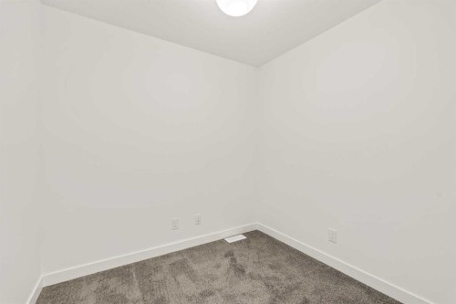 2507 Sovereign Crescent Sw, Calgary, AB - Indoor Photo Showing Other Room