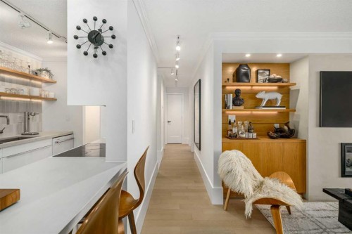 71D-231 Heritage Drive Se, Calgary, AB - Indoor