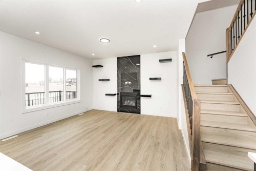 182 Lakewood Crescent, Strathmore, AB - Indoor Photo Showing Other Room