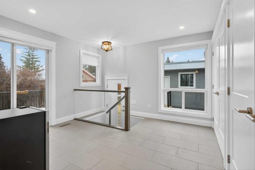 3704 58 Avenue Sw, Calgary, AB - Indoor Photo Showing Other Room